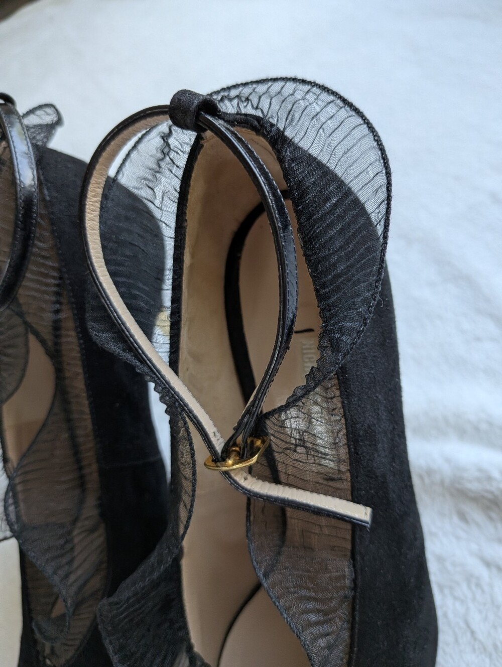 Nicholas Kirkwood Black Suede Heels With Lace Appliques - Picture 4 of 8